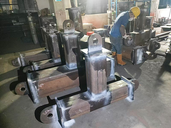 High strength steel S690QL structural parts